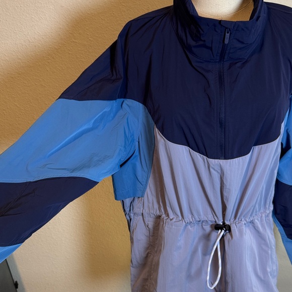 NWOT Lululemon Evergreen Anorak Jacket Night Sea/Blue Nile/Lavender size 14 - Picture 4 of 16